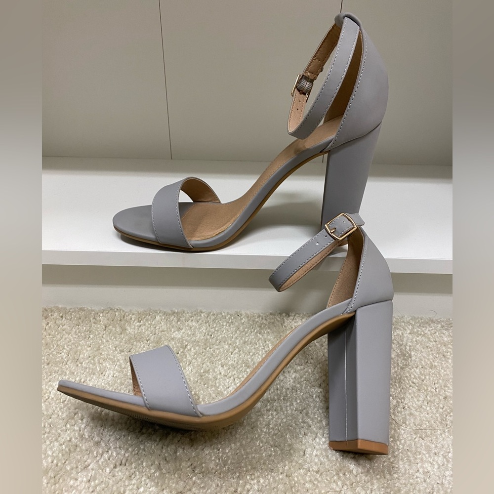 Charlotte Russe gray ankle strap block heel